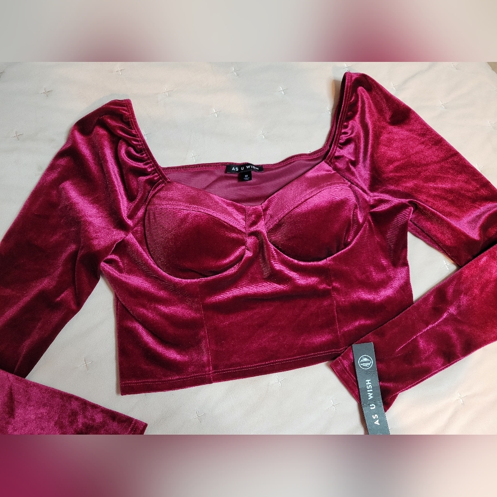 Women's Velvet Crop Top - Pink - Picture 2 of 3